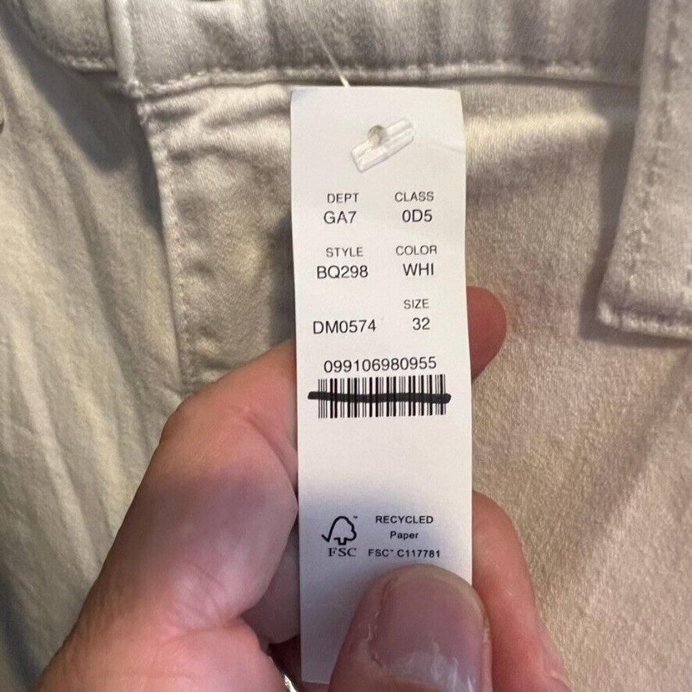 J.Crew $128 10" Demi Boot Crop Jeans White Size 32 BQ298 - Picture 6 of 8